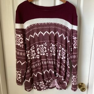 MAURICES: burgundy and white fair isle knot front top 1X